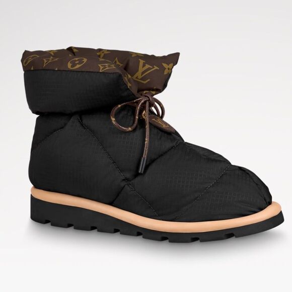 New Louis Vuitton Pillow Comfort Ankle Boots Size 37/ US 7 - Picture 1 of 15